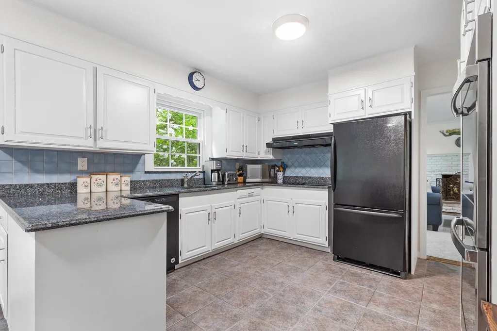 10 Catherine Place Katonah NY 10536