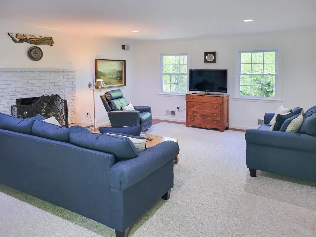 10 Catherine Place Katonah NY 10536