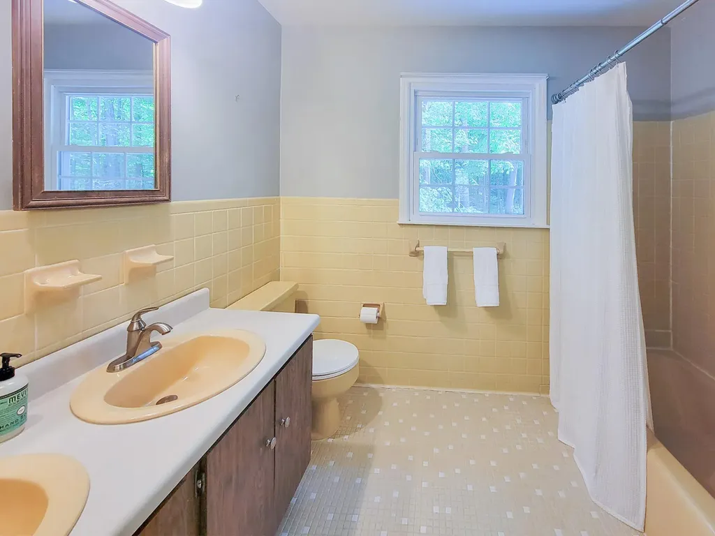10 Catherine Place Katonah NY 10536
