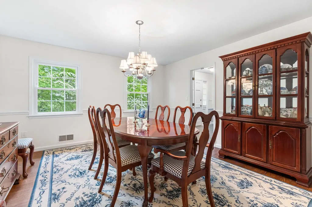 10 Catherine Place Katonah NY 10536