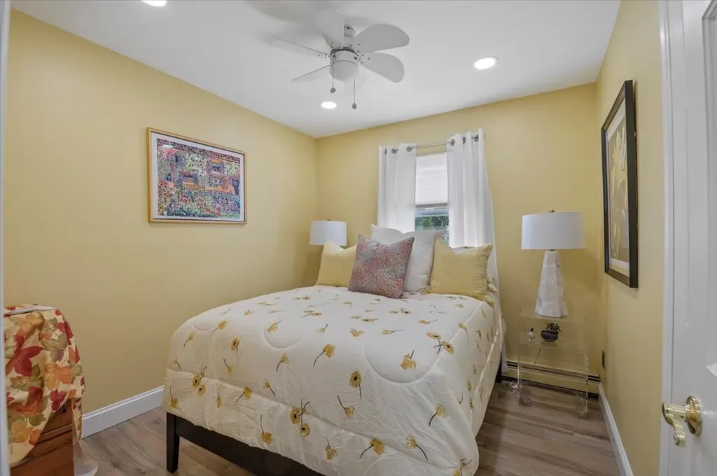 48 Floral Avenue Bethpage NY 11714