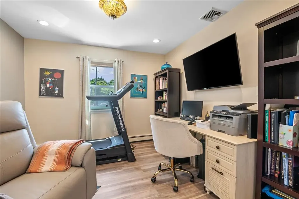 48 Floral Avenue Bethpage NY 11714