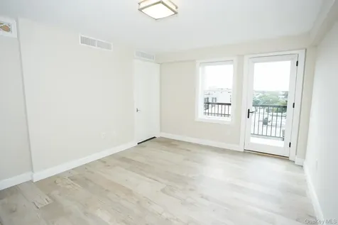 31-77 37th Street Astoria NY 11103