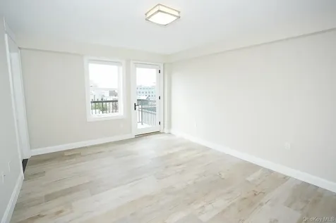 31-77 37th Street Astoria NY 11103
