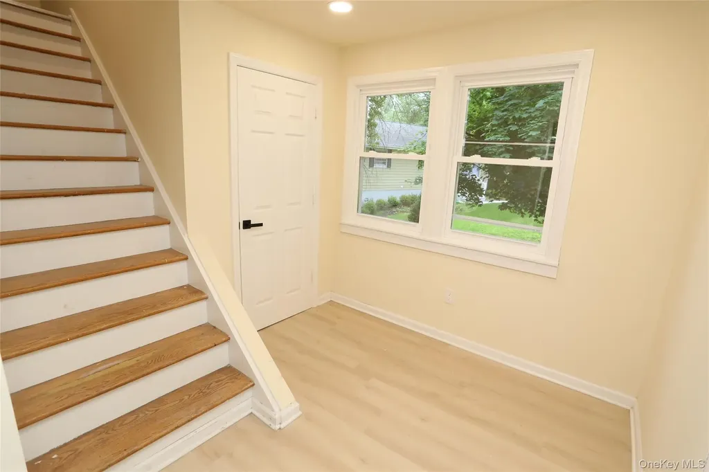 20 Pineview Road West Nyack NY 10994