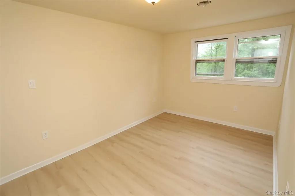 20 Pineview Road West Nyack NY 10994