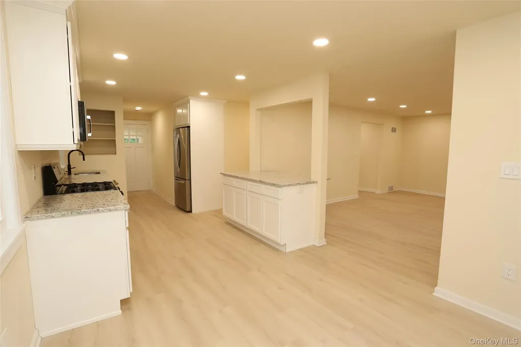 20 Pineview Road West Nyack NY 10994