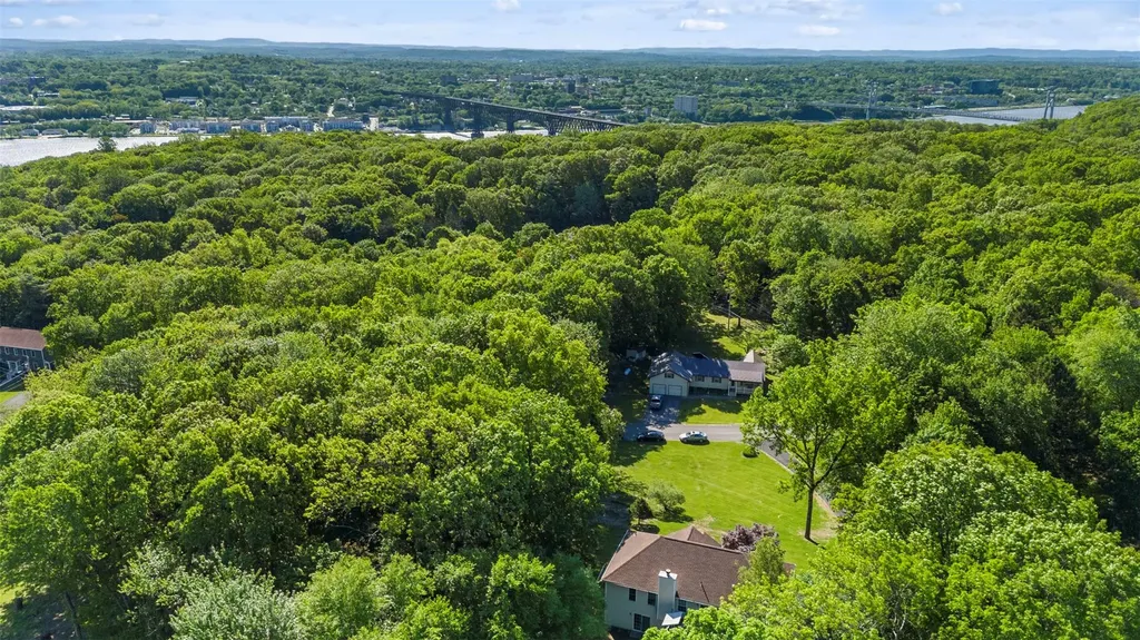 42 Bell Drive Highland NY 12528