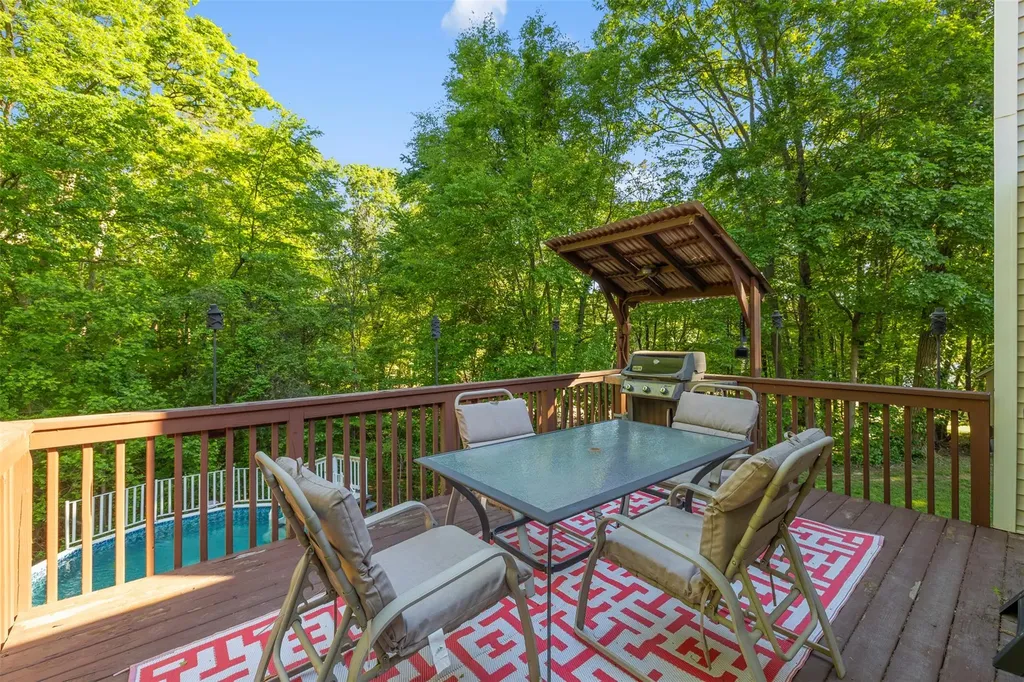 42 Bell Drive Highland NY 12528