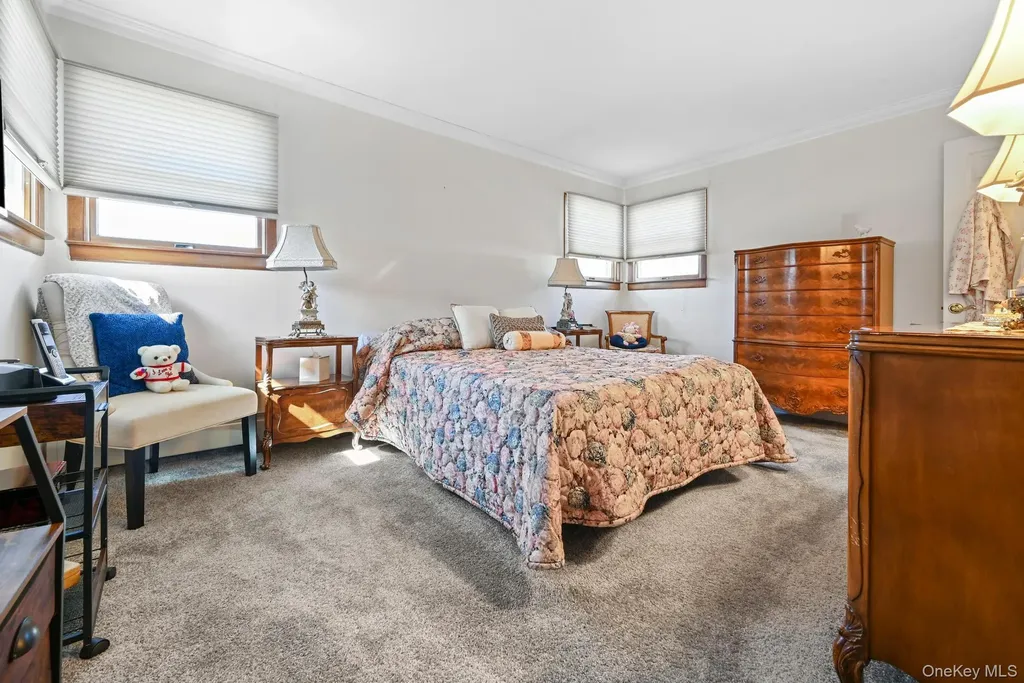 3 Chapin Farmingdale NY 11735