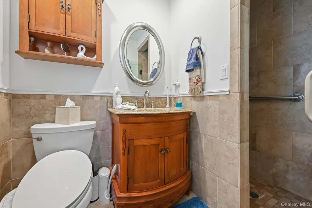 3 Chapin Farmingdale NY 11735