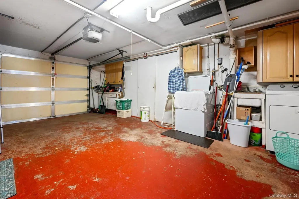 3 Chapin Farmingdale NY 11735