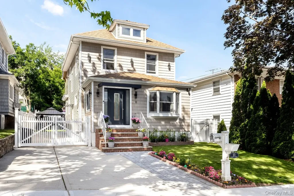 11 Norden Staten Island NY 10304