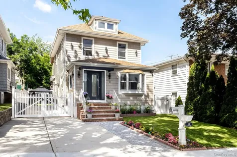 11 Norden Staten Island NY 10304