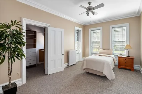 560 Grand Avenue Balmville NY 12550