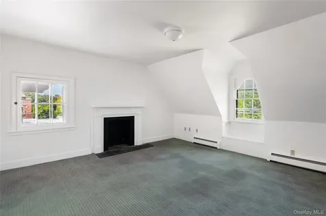 560 Grand Avenue Balmville NY 12550
