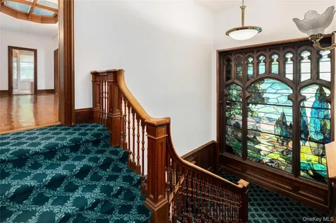560 Grand Avenue Balmville NY 12550