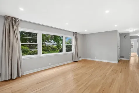 25 Scott Circle Purchase NY 10577