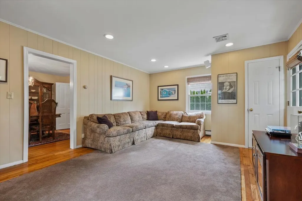 94 Sprague Road Scarsdale NY 10583