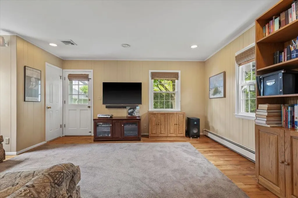 94 Sprague Road Scarsdale NY 10583