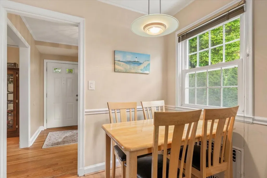 94 Sprague Road Scarsdale NY 10583