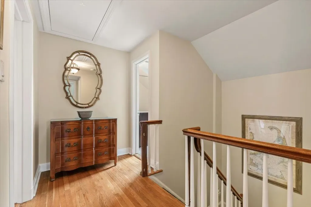 94 Sprague Road Scarsdale NY 10583