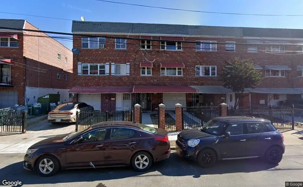 454 Commonwealth Avenue Bronx NY 10473