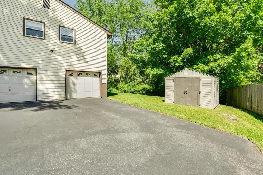 53 Cardinal Drive Poughkeepsie NY 12601