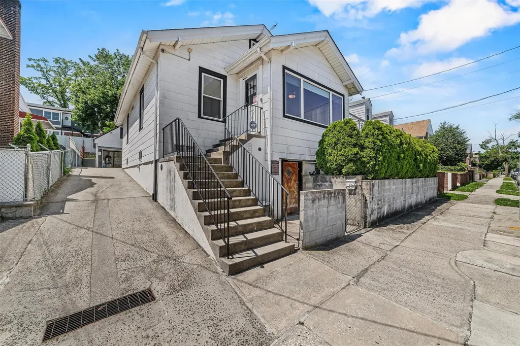 22 Delano Avenue Yonkers NY 10704