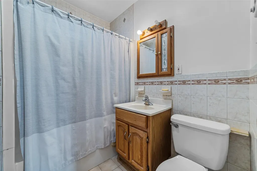 22 Delano Avenue Yonkers NY 10704