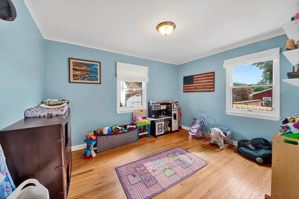 22 Livingston Avenue Valhalla NY 10595
