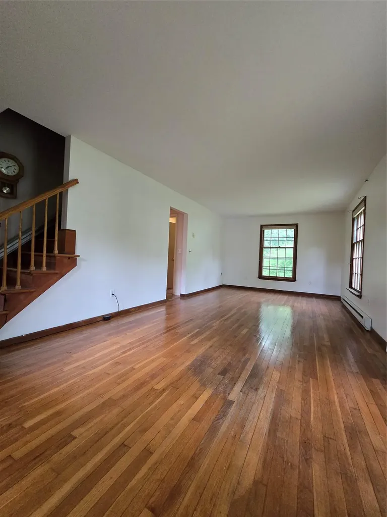34 Pine Court Middletown NY 10941