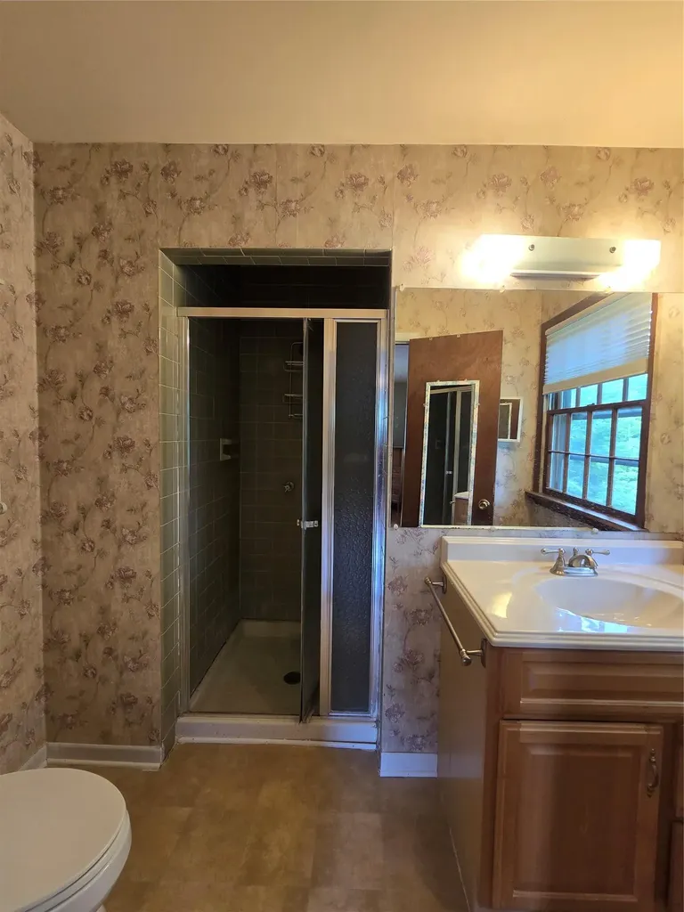 34 Pine Court Middletown NY 10941