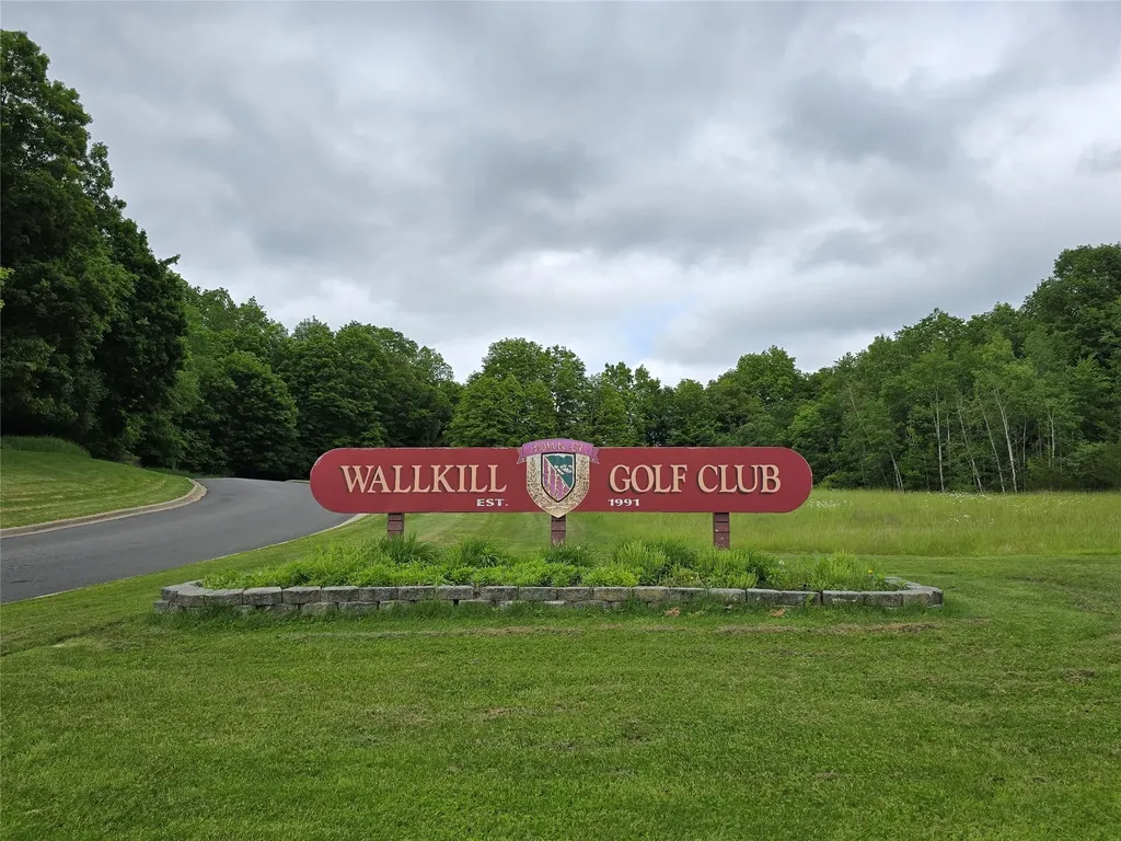 34 Pine Court Middletown NY 10941
