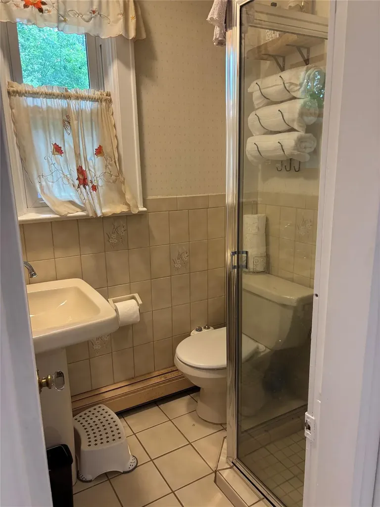 20 Locust Road Wading River NY 11792