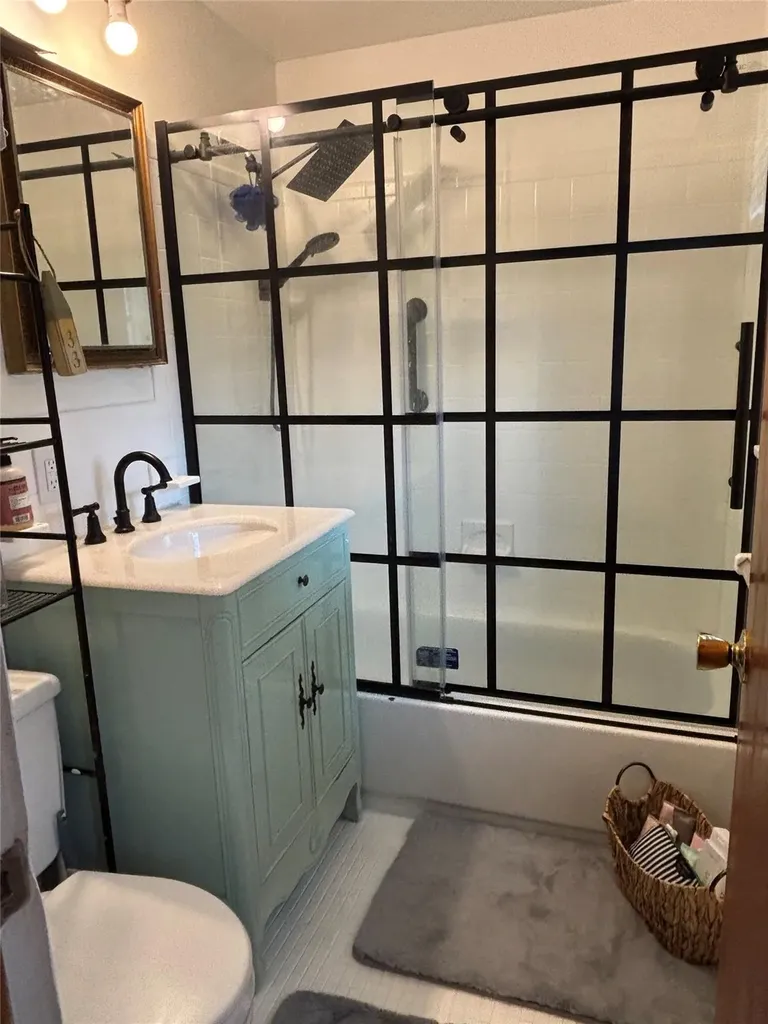 20 Locust Road Wading River NY 11792