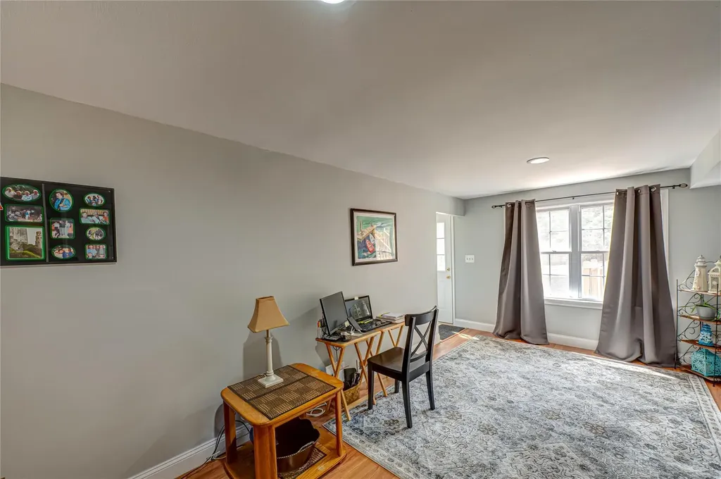 8 Baylor Drive Smithtown NY 11787