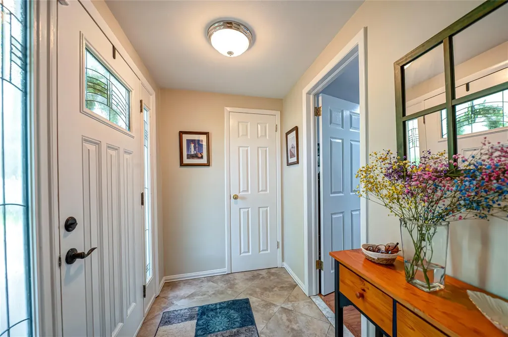 8 Baylor Drive Smithtown NY 11787