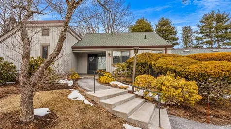 234 Heritage Hills Somers NY 10589