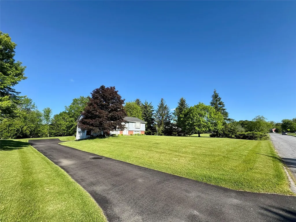 25 White Farm Road Wingdale NY 12594