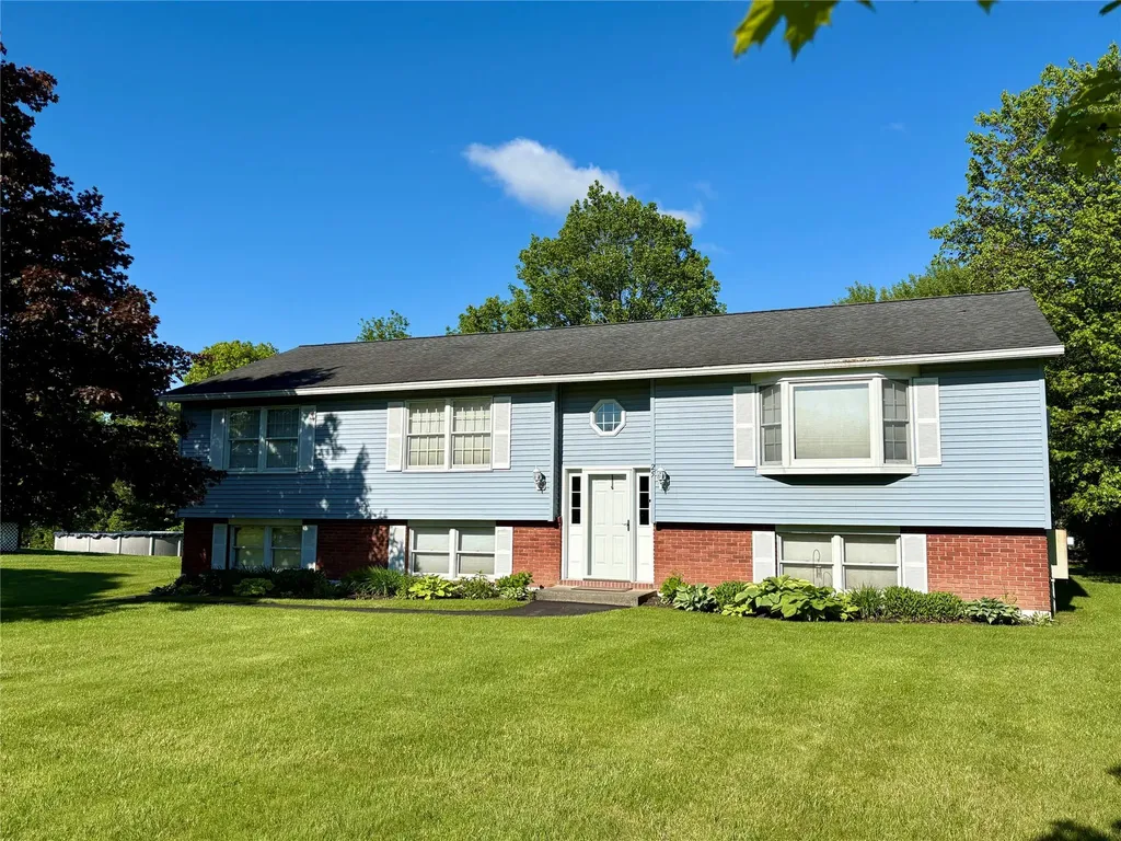 25 White Farm Road Wingdale NY 12594