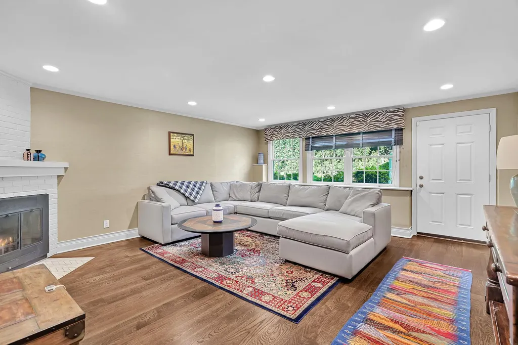9 Springdale Road Scarsdale NY 10583