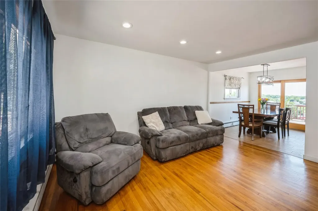 98 Hillside Avenue Yonkers NY 10703