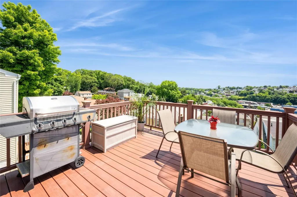 98 Hillside Avenue Yonkers NY 10703