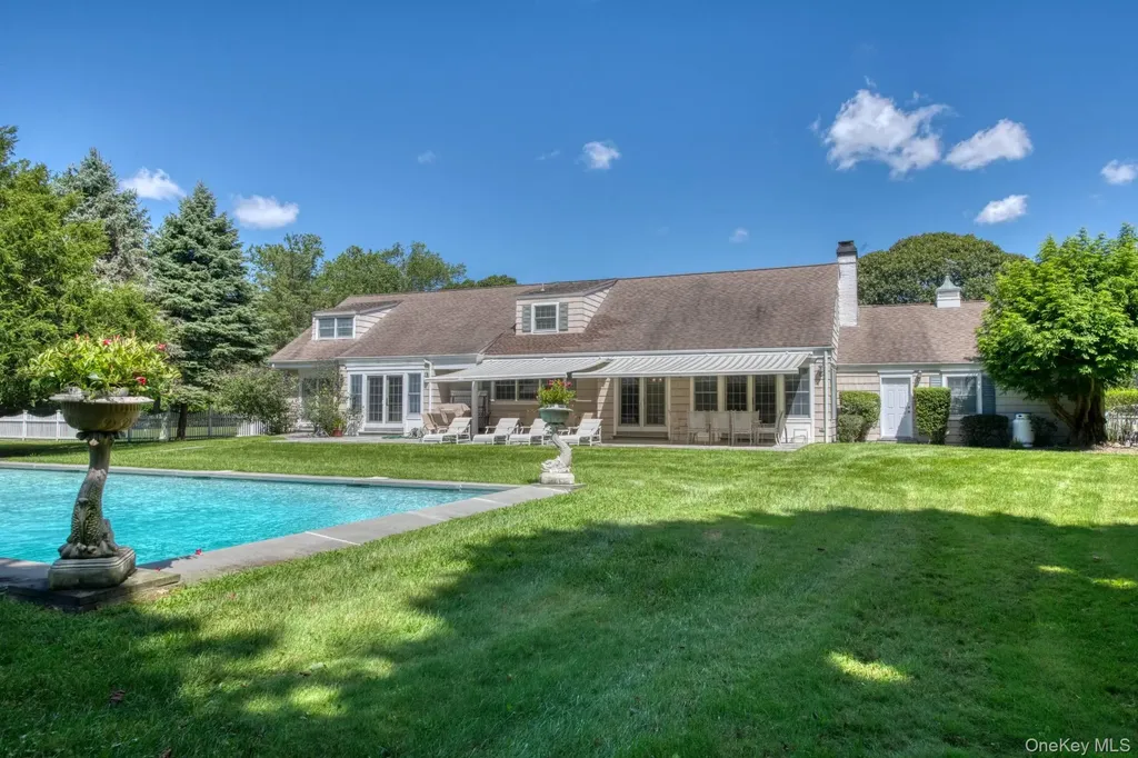 73 South Road Westhampton Beach NY 11978