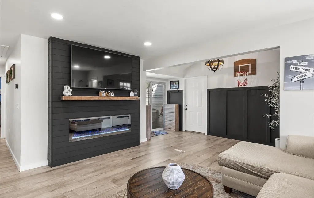 68 Ruland Road Selden NY 11784