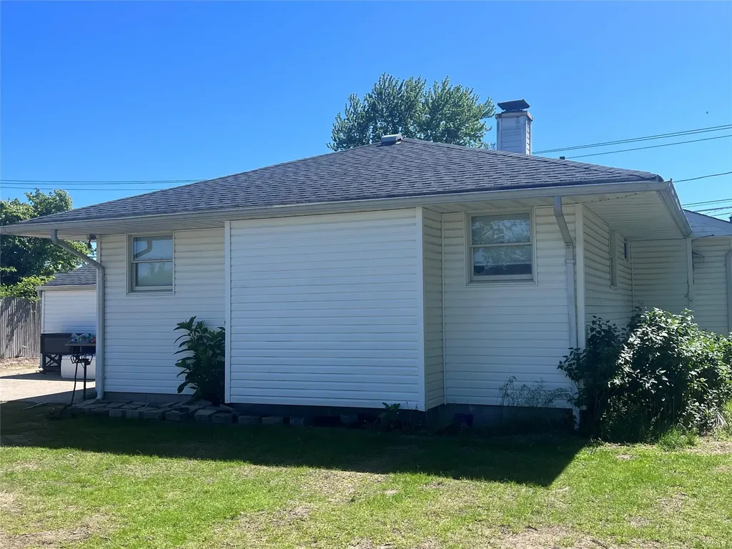 68 Ruland Road Selden NY 11784