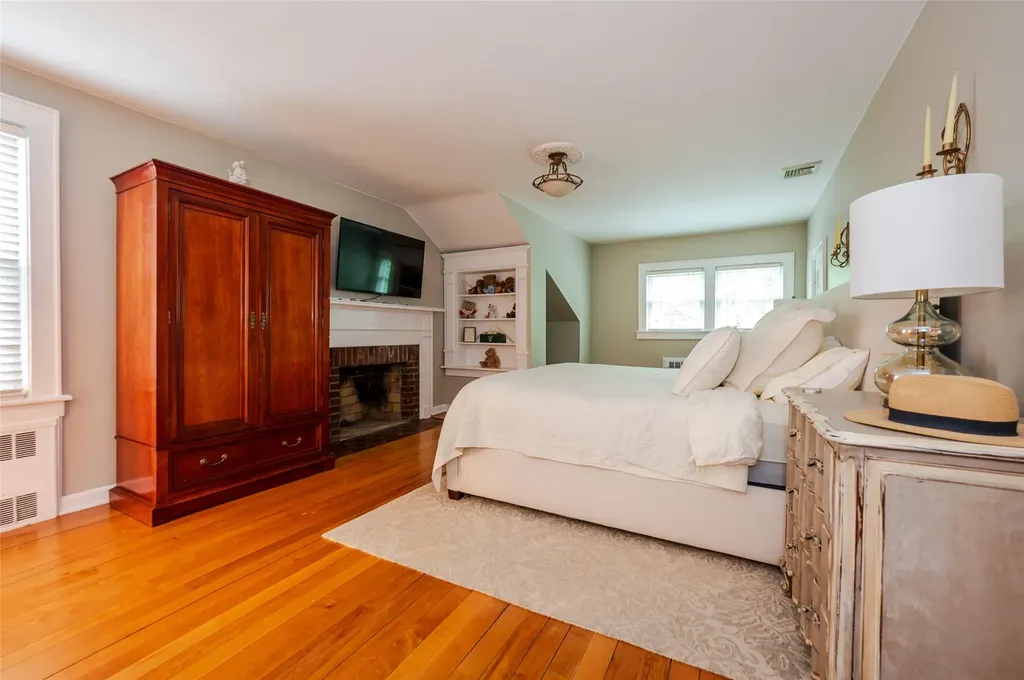 70 Loines Avenue Merrick NY 11566