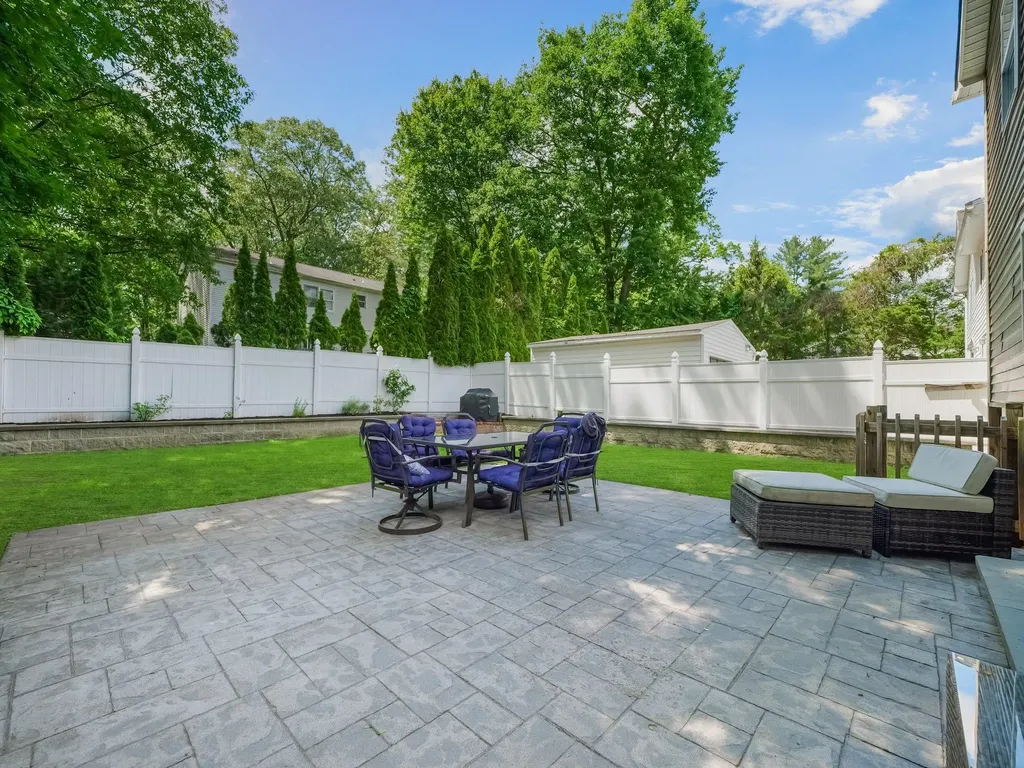 29 Chestnut Street Pearl River NY 10965