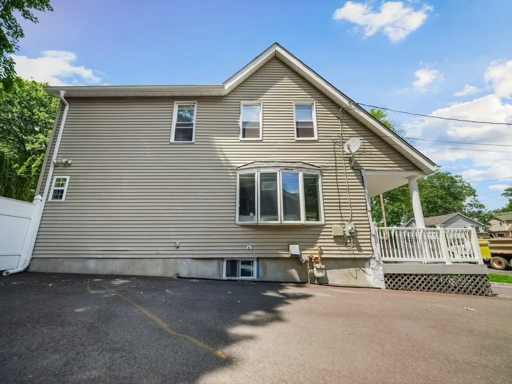 29 Chestnut Street Pearl River NY 10965